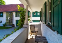 Endter Architektur im Gewerbebau: Bauernhof, Hausgang