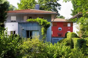 Endter Architektur im Wohnungs- und Hausbau: ökologischesReihenhaus, Südansicht